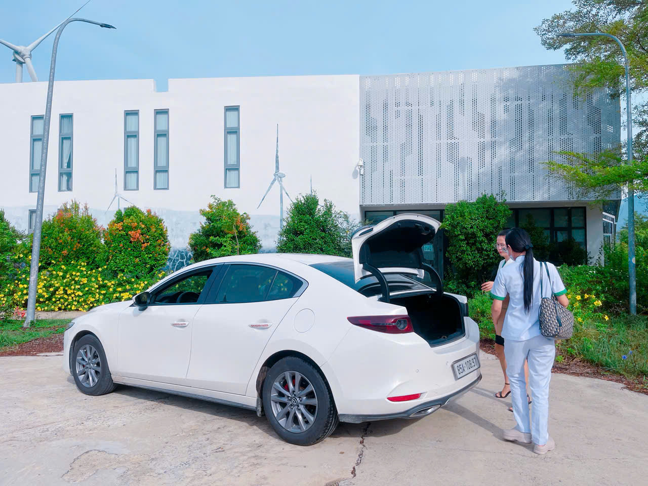 Dịch Vụ Tour Thuê Xe Theo Yêu Cầu Uy Tín – Linh Hoạt – Giá Hợp Lý